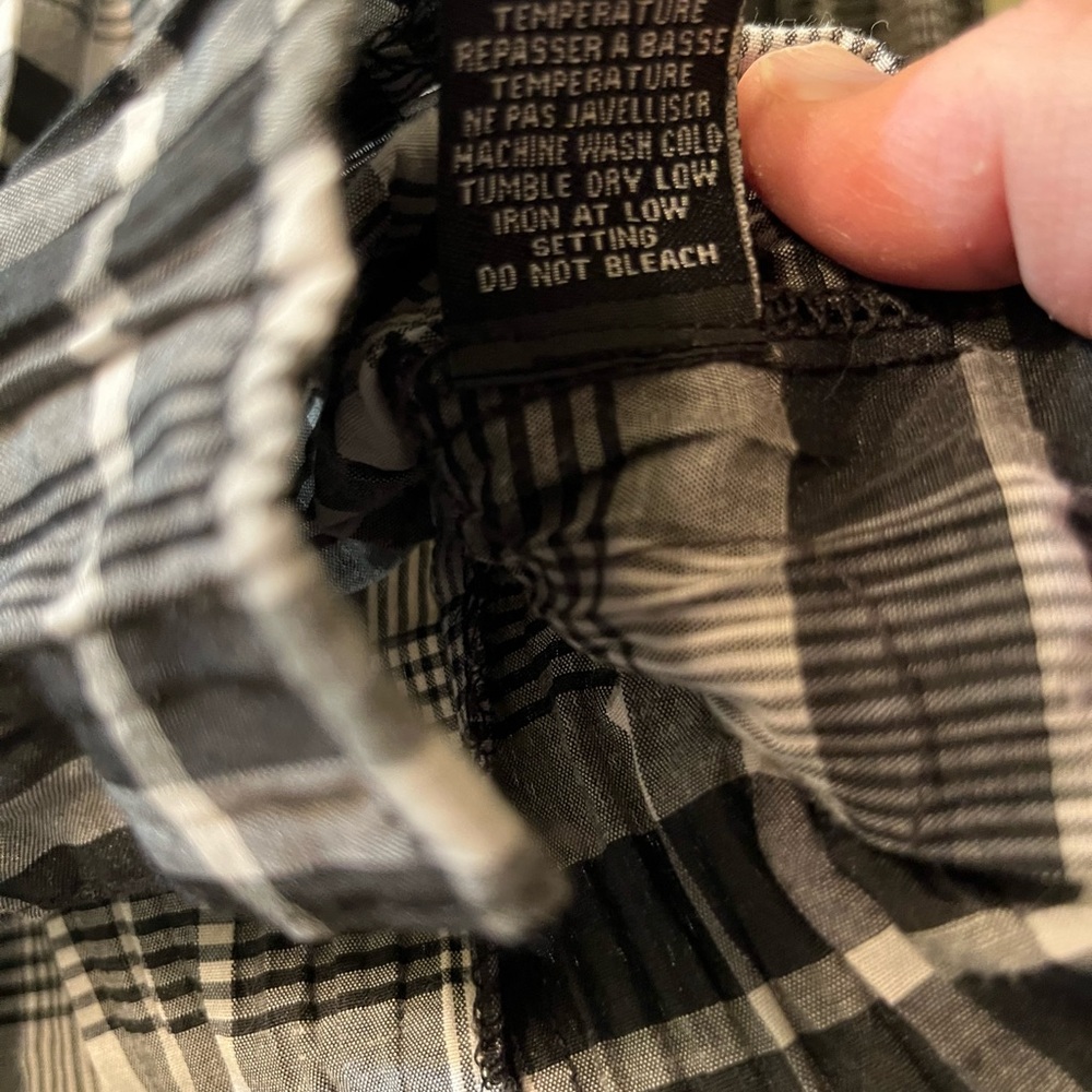 Black and White Plaid Button Down Shirt - Picture 5 of 5